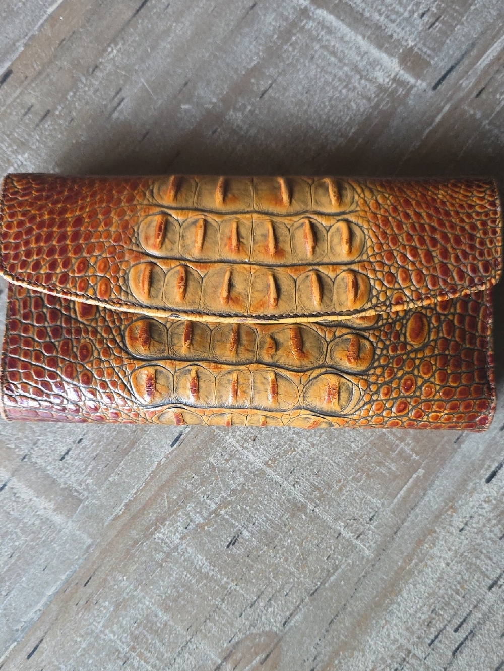 Genuine Croc-Embossed Brown Leather Tote Bag with Matching Wallet - Picture 4 of 16